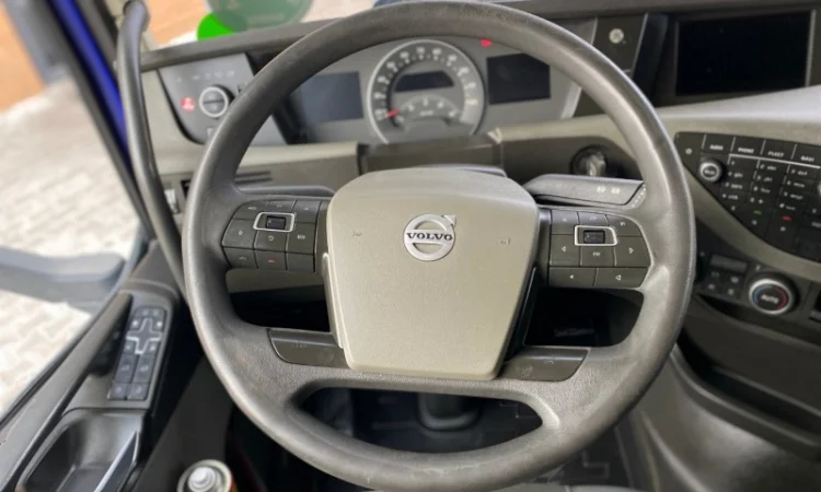 EURO 6 VOLVO FH 500-2016 рік - фото № 2