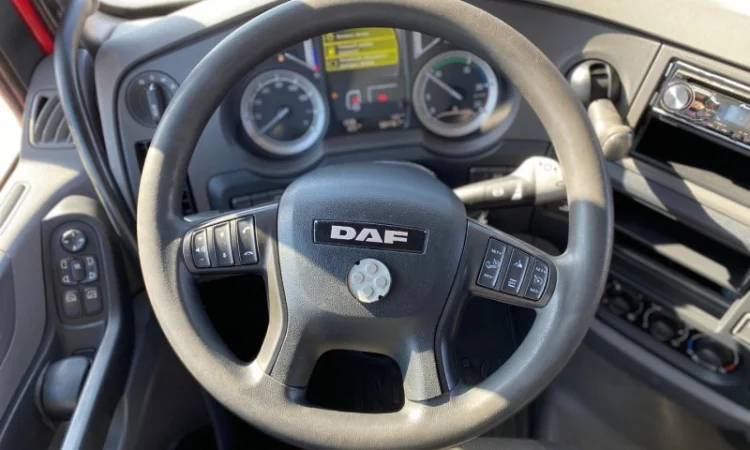 ADR тягач DAF XF 106.460 - 2017 рік - фото № 9