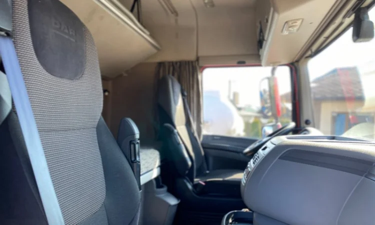 ADR тягач DAF XF 106.460 - 2017 рік - фото № 15