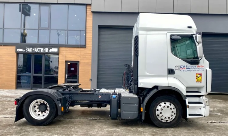 Продам тягач Renault Premium ADR 2012 - фото № 2