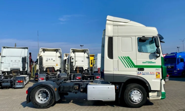 Тягач DAF XF 106 2014 року - фото № 3