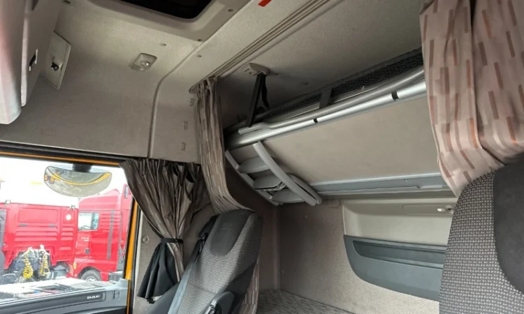 EURO 6 тягач DAF XF 106 - фото № 6