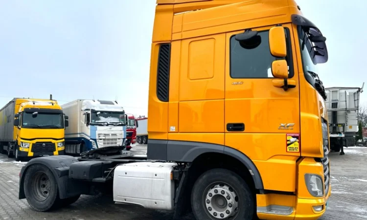 EURO 6 тягач DAF XF 106 - фото № 19