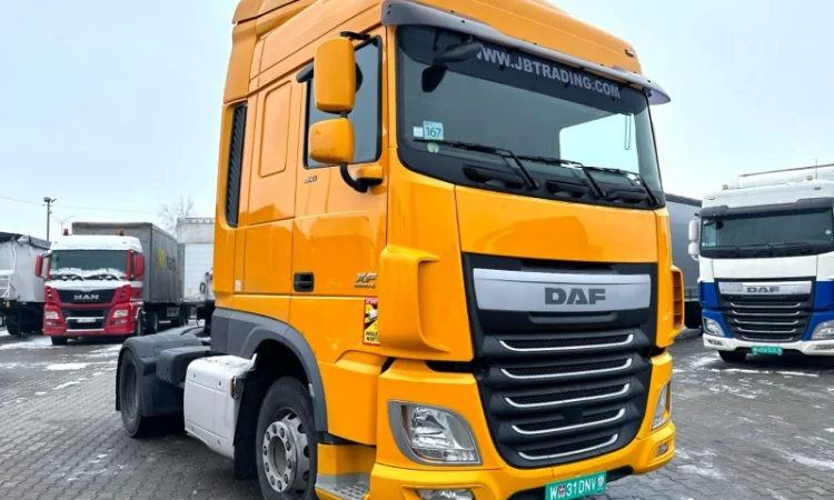 EURO 6 тягач DAF XF 106 - фото № 1