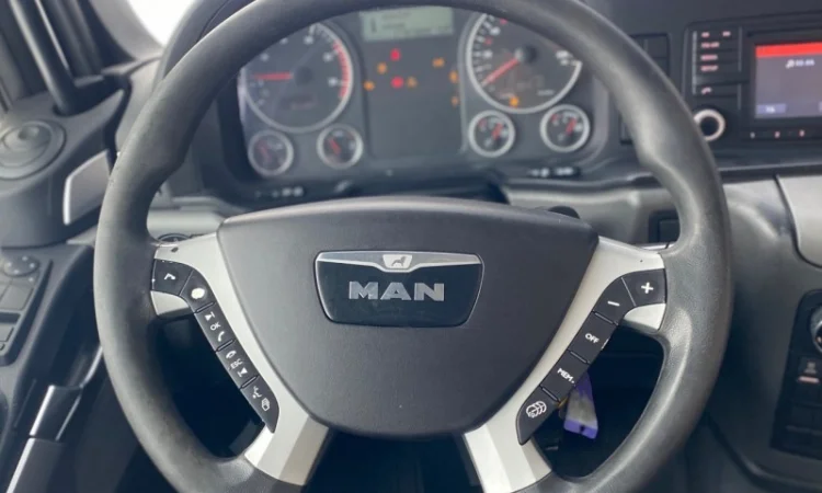 EURO 6 тягач MAN TGX 18.480 ADR - 2014 рік - фото № 3