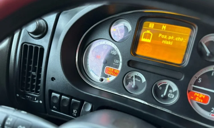 Euro 5 тягач DAF Xf 105.460 -2011 рік - фото № 6