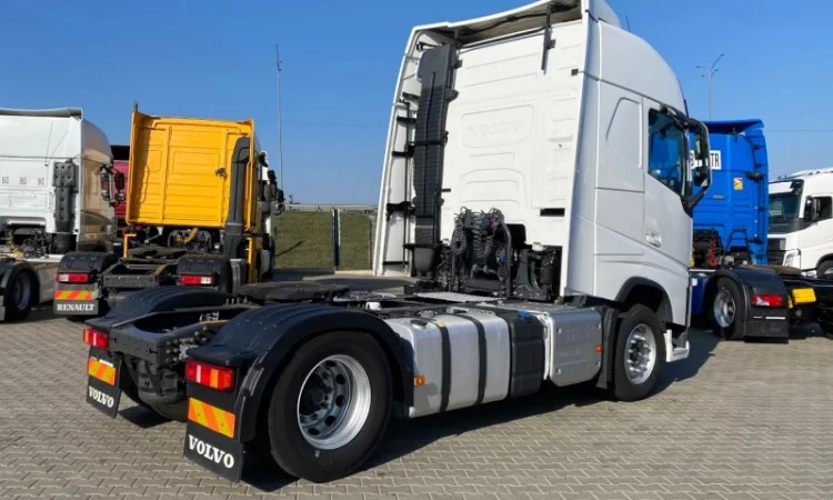 EURO 6 тягач VOLVO FH 460 - 2015 рік - фото № 16