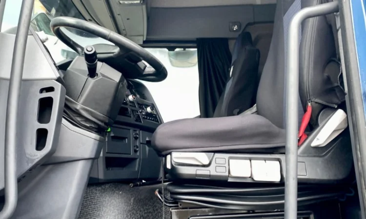 Тягач Renault Range T/T-Series - 2014 рік - фото № 2