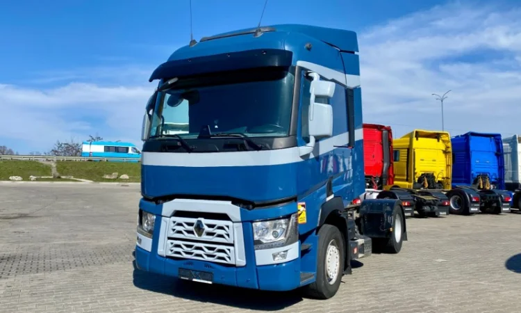 Тягач Renault Range T/T-Series - 2014 рік - фото № 1