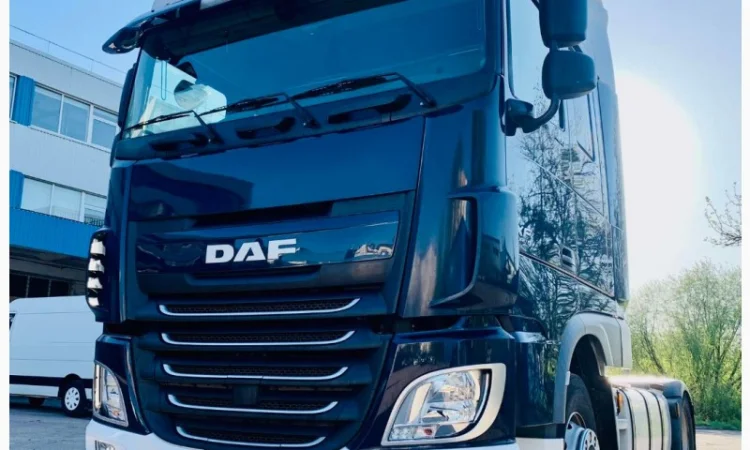 Тягач DAF XF 106 2017 - фото № 1
