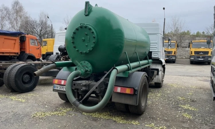 Асенізатор КамАЗ 5410 2008 9, 5м3 - фото № 3