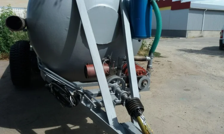 Бочка для навоза МЖТ-12 - фото № 7