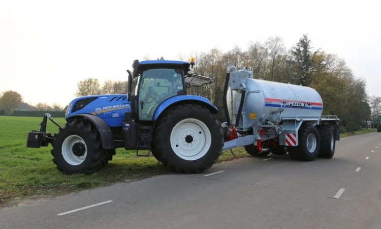 Бочка для внесения жидкого навоза Peecon - фото № 5