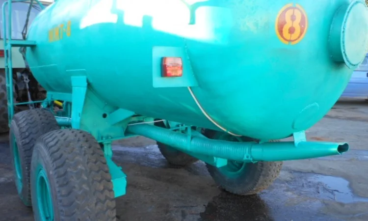 Бочка МЖТ-8 цистерна, прицеп, емкость - фото № 12