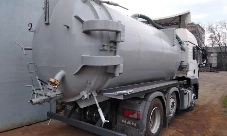 Ассенизационная вакуумная цистерна - фото № 3