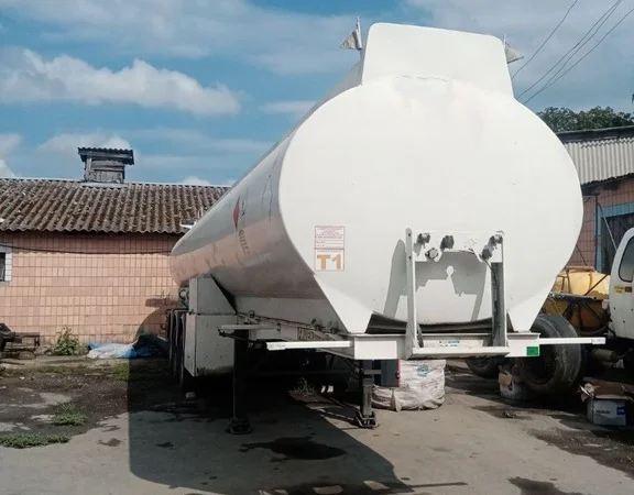 Цистерна-напівпричіп Fruehauf BPV - фото № 2