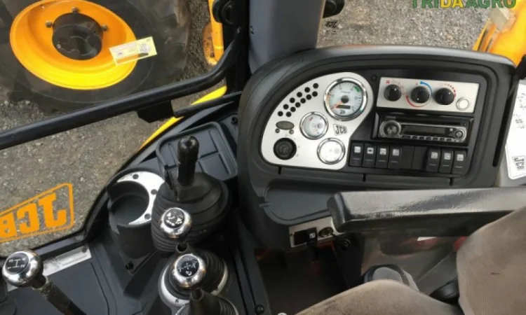 Экскаватор-погрузчик jcb 3cx - фото № 3