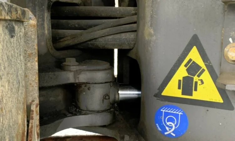 Экскаватор-погрузчик Mecalac 12 MXT - фото № 4