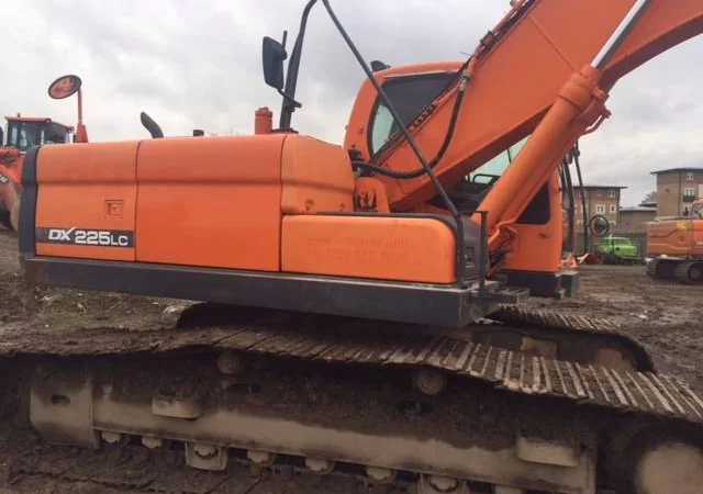 Продажа Гусеничного экскаватора Doosan DX225LC-3 - фото № 6