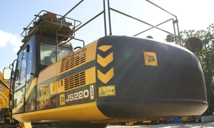 Продам гусеничный экскаватор JCB JS220LC - фото № 4