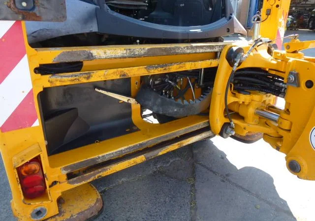 Экскаватор погрузчик JCB 3CX. Самая максимальная комплектация - фото № 14