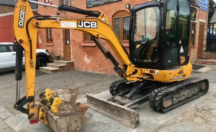 Мини экскаватор JCB 8030ZTS - фото № 1