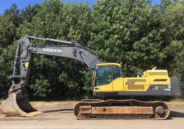 Гусеничный экскаватор Volvo EC480DL - фото № 1