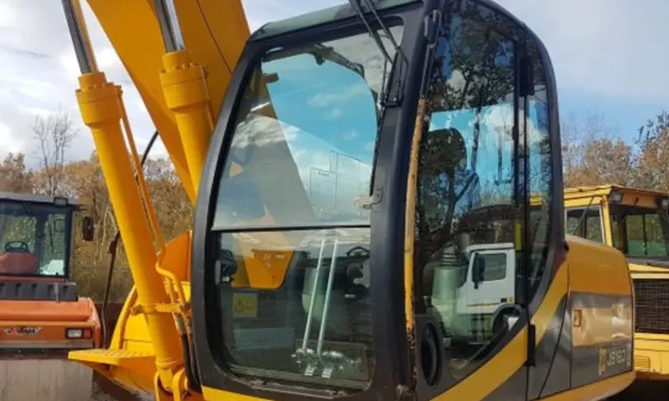 Гусеничный экскаватор JCB JS160 - фото № 3