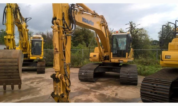 Гусеничный Экскаватор Komatsu PC 210 LC-8 - фото № 1