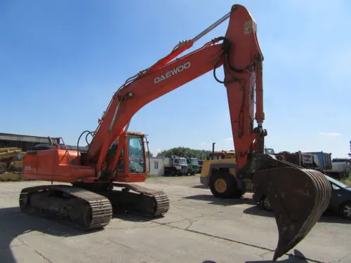 Гусеничный экскаватор Daewoo S 250 LC-5 - фото № 4