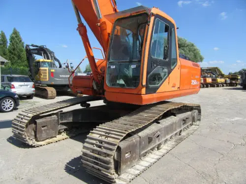 Гусеничный экскаватор Daewoo S 250 LC-5 - фото № 7