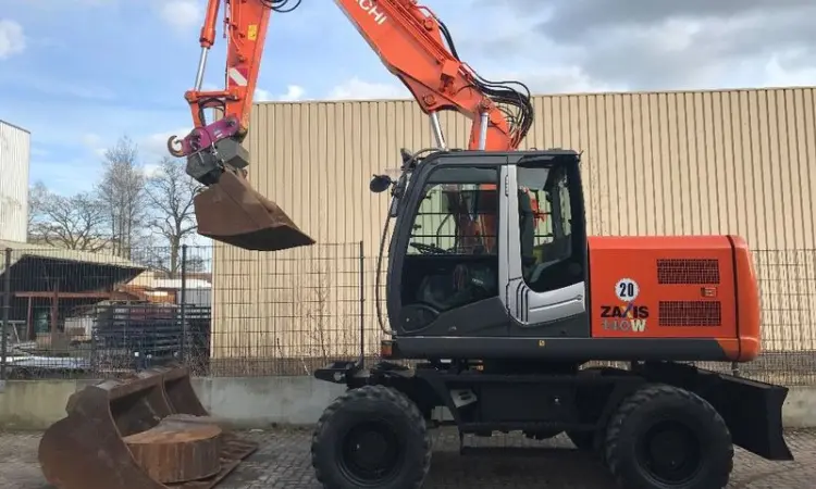 Колесный экскаватор Hitachi Zaxis 140 W - фото № 1