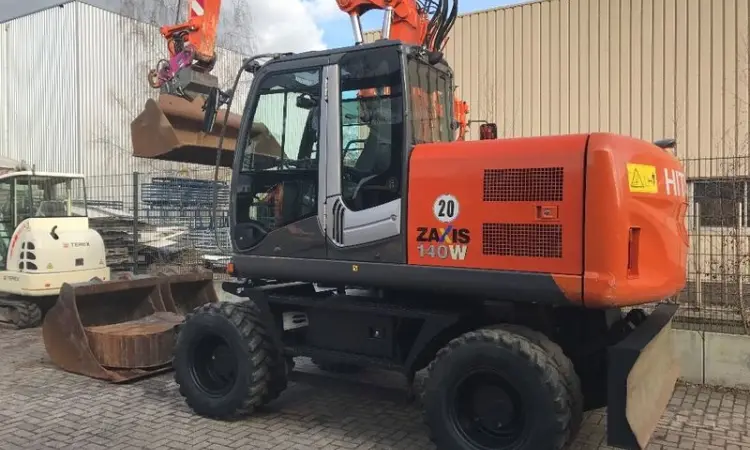 Колесный экскаватор Hitachi Zaxis 140 W - фото № 2