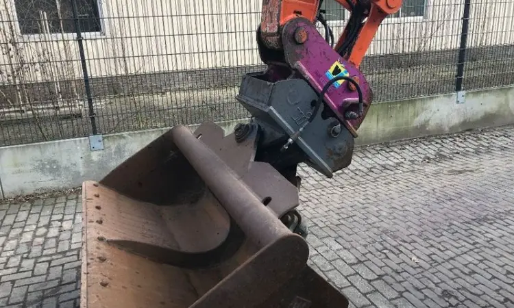 Колесный экскаватор Hitachi Zaxis 140 W - фото № 8