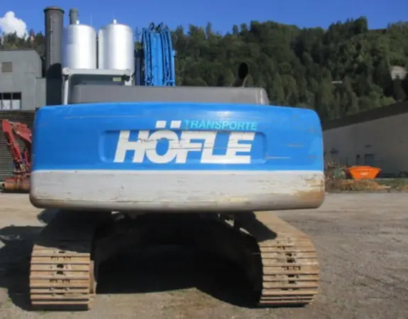 Гусеничный экскаватор New Holland E265 - фото № 9