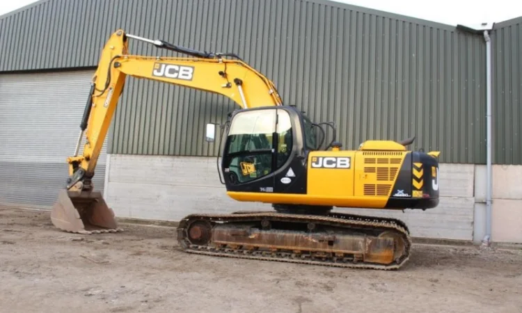 Предлагаем Гусеничный Экскаватор JCB JS220LC - фото № 4