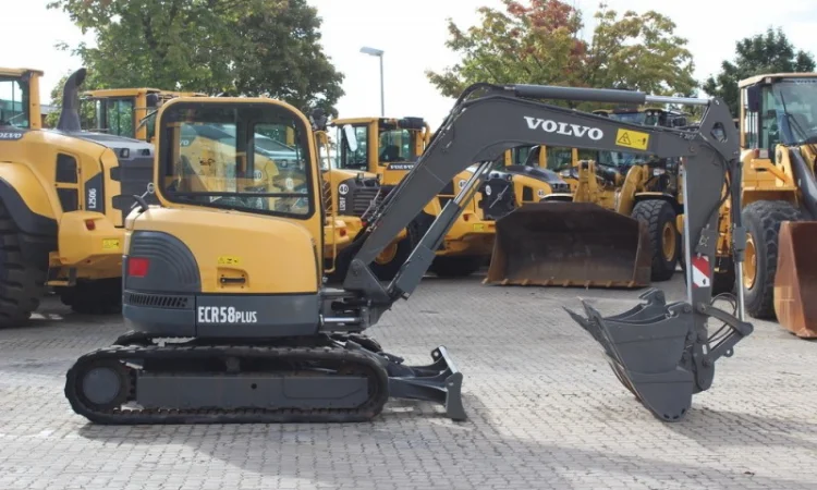 Мини-экскаватор Volvo ECR 58 - фото № 2