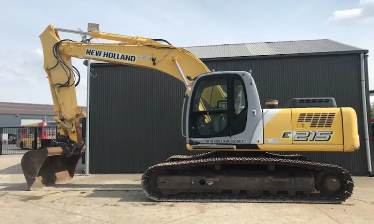 Гусеничный экскаватор New Holland E215LC - фото № 1