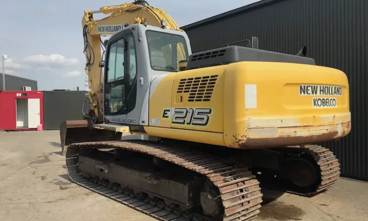 Гусеничный экскаватор New Holland E215LC - фото № 4