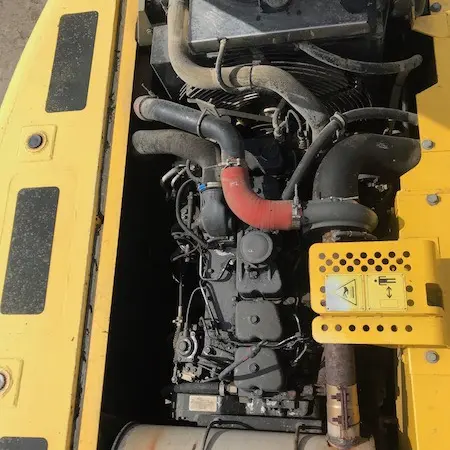 Гусеничный экскаватор New Holland E215LC - фото № 6
