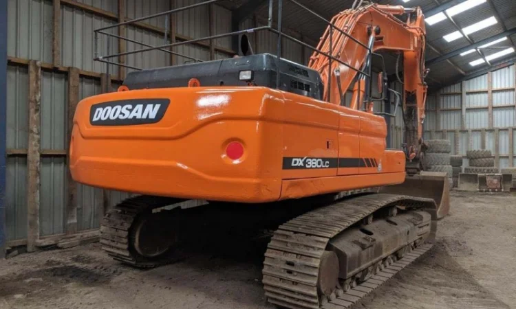 Гусеничный экскаватор Doosan DX 380 LC. Строительная техника в Украине - фото № 3