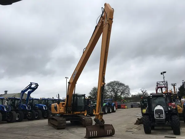 Гусеничный экскаватор JCB JS220LC Long Reach Digger - фото № 15