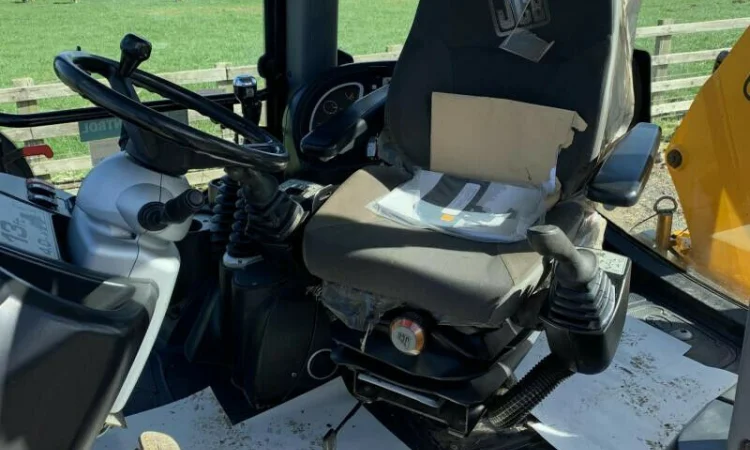 Экскаватор погрузчик JCB 3CX Contractor. Максимальная комплектация - фото № 2