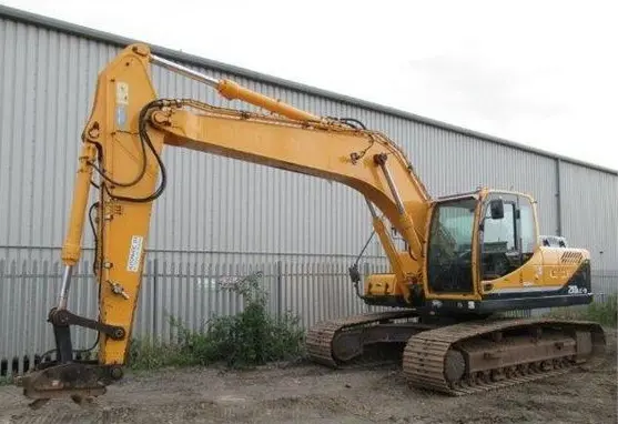 Гусеничный экскаватор Hyundai R210LC-9 - фото № 1