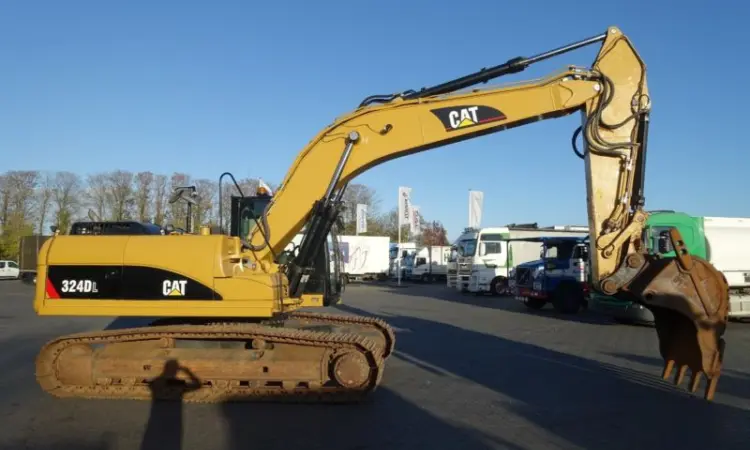 Гусеничный экскаватор CAT 324 DL - фото № 1