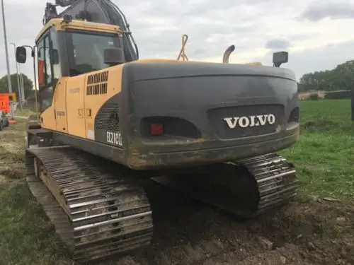 Гусеничный экскаватор Volvo EC 210LC - фото № 9