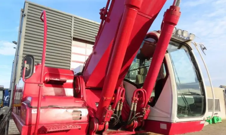 Гусеничный экскаватор Hitachi ZX 350LC-3 2010 года - фото № 3