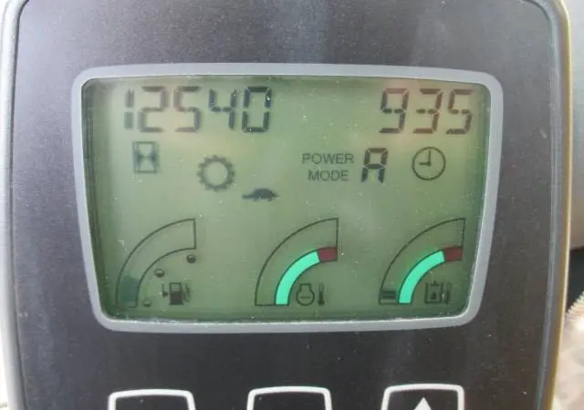 Гусеничный экскаватор JCB 220 - фото № 11