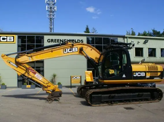 Гусеничный экскаватор JCB JS220LC по доступной цене - фото № 1
