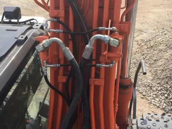 Колесный экскаватор Hitachi ZX170W-3 - фото № 12